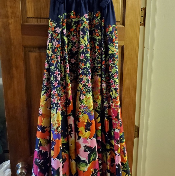 cupio maxi skirt